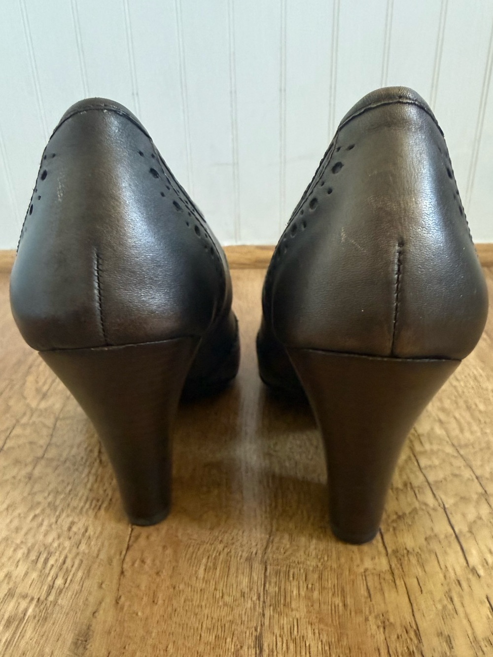 Sofft Fiona Bronze Metallic Leather Mary Jane Brogue Block Heels - Size 7 - Picture 5 of 9